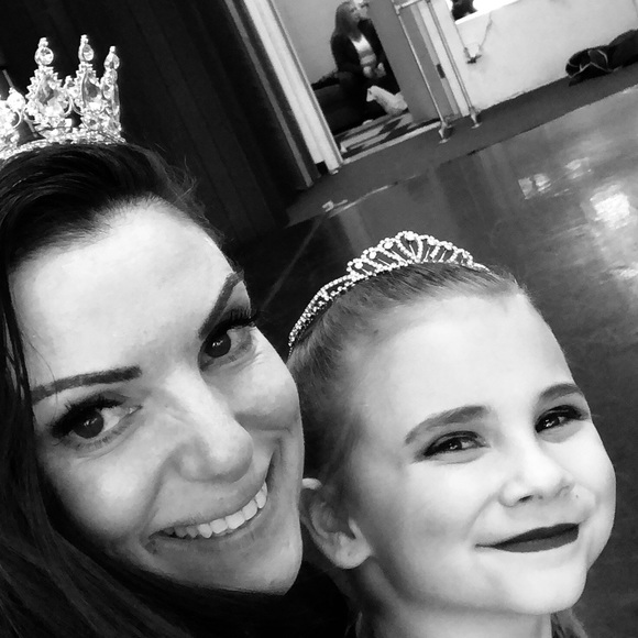 Meet your Posher, Willow - Picture 6 of 8